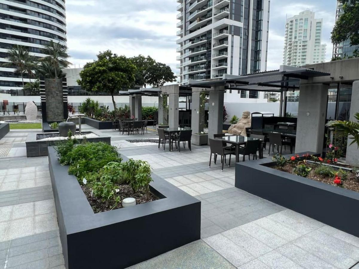 29th Floor Oracle Tower 2 Stunning Ocean And Views * Gold Coast
